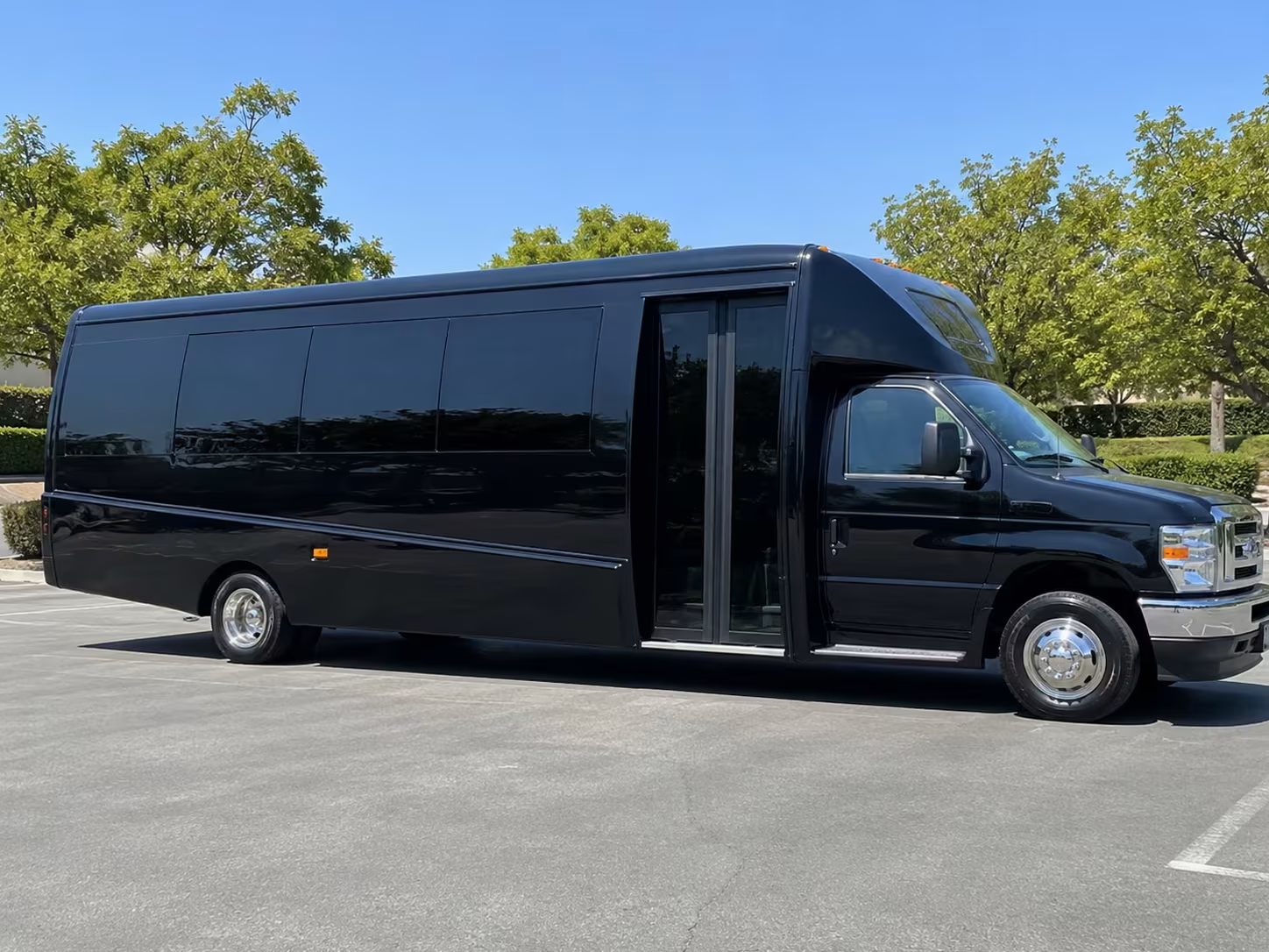 18 passenger minibus