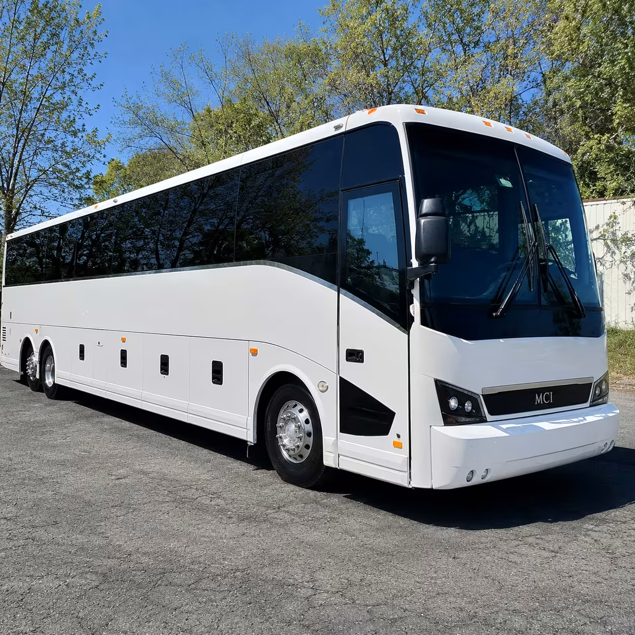charter bus rentals for mobile stadium concerts and game days