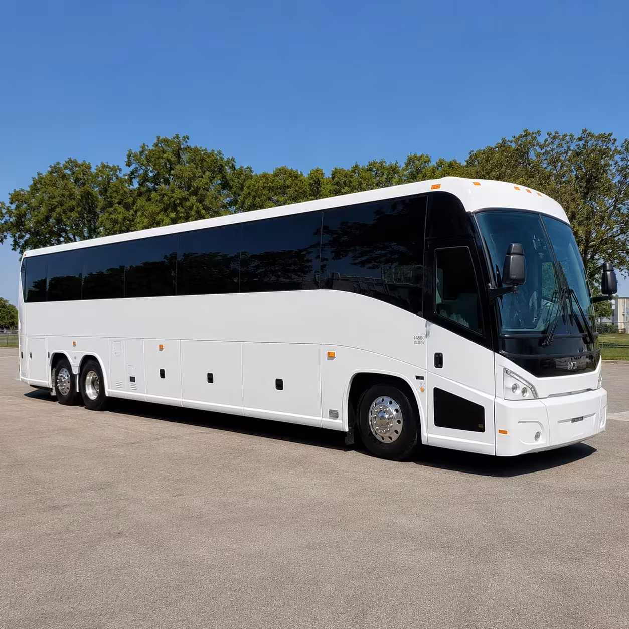 concert bus rentals to the saenger theatre and downtown mobile venues