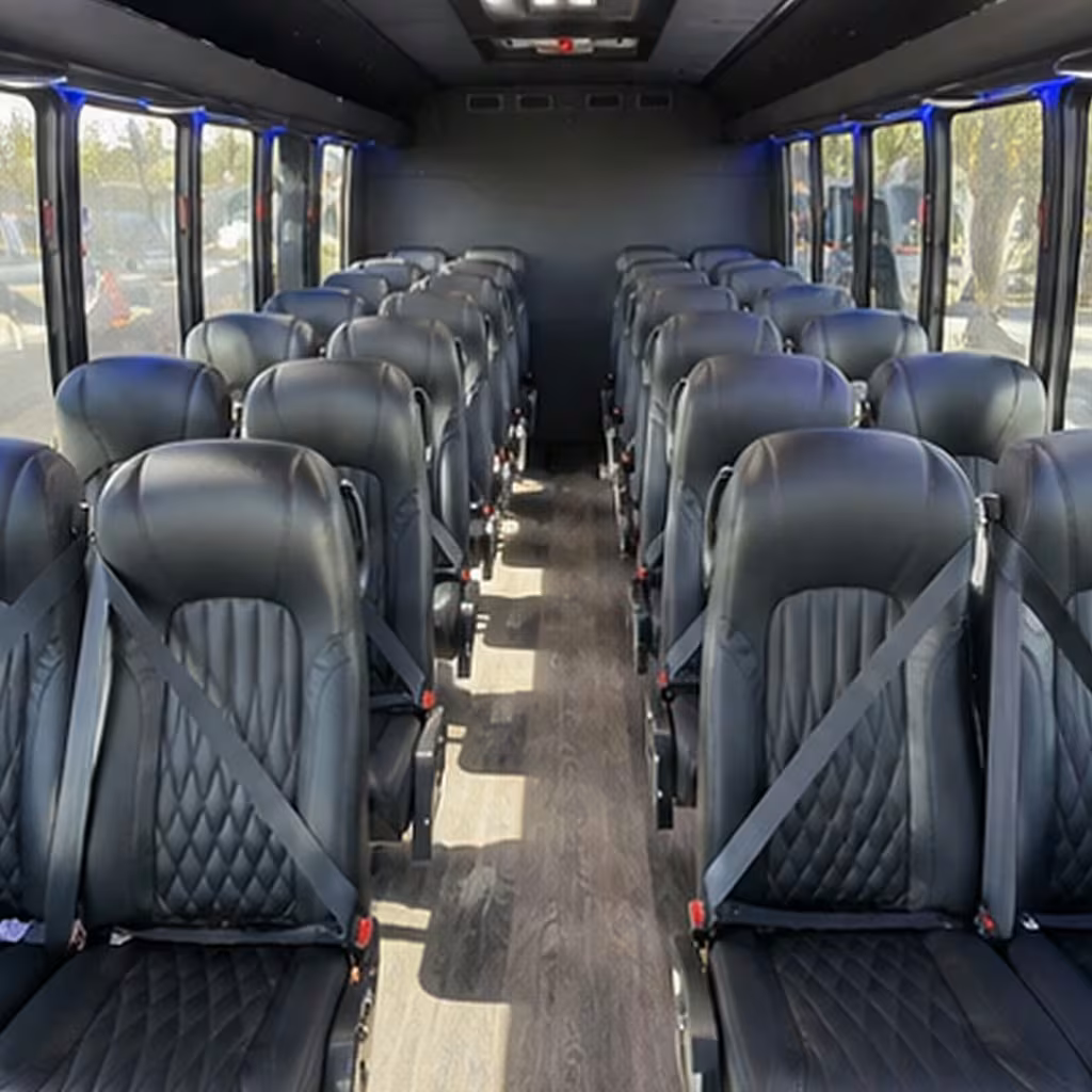 mobile 25 passenger minibus rental