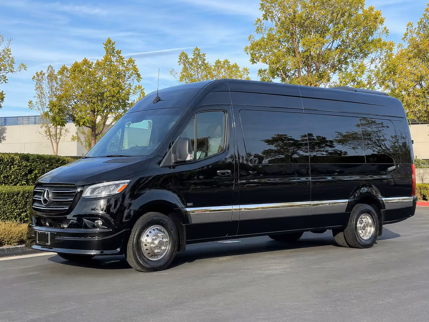 mobile airport transfer shuttle bus services