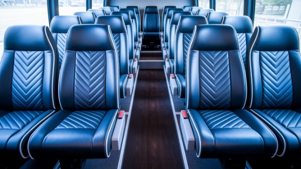 mobile 25 passenger minibus rental