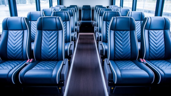 mobile 28 passenger minibus rental